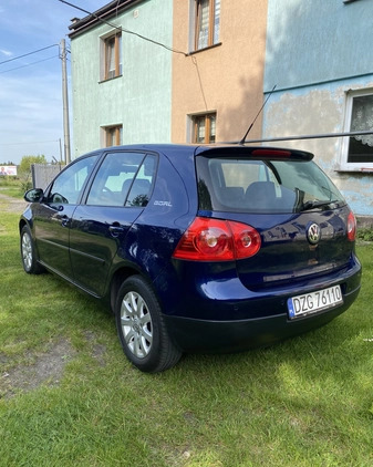 Volkswagen Golf cena 15500 przebieg: 150000, rok produkcji 2006 z Pieńsk małe 79